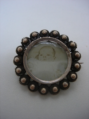 Antiek zilveren zeeuwse knoop foto broche